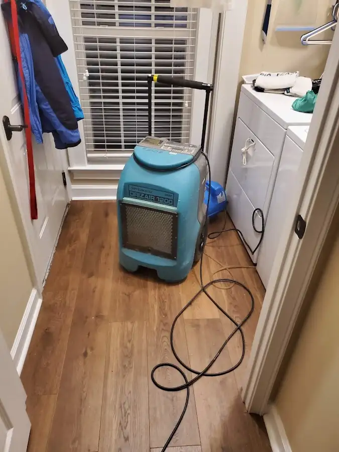 Commercial dehumidifier deployed for Crawl Space Restoration in Sebastian